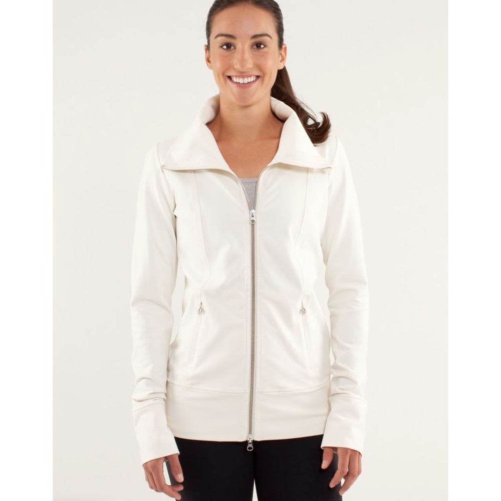 Lululemon Daily Yoga Jacket Women 4‎ Polar Cream White Athleisure Loungewear EUC - Picture 2 of 9